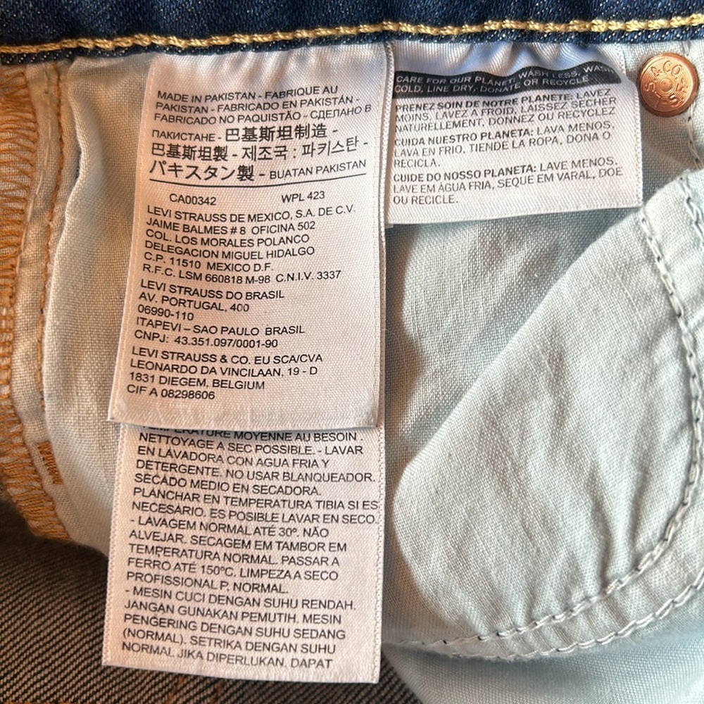 Levi’s Altered 711 Skinny Cropped Jeans SZ 30x30 - Picture 6 of 6